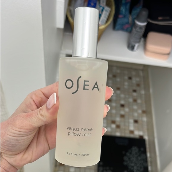 OSEA Vagus Nerve Pillow Mist - Picture 2 of 2